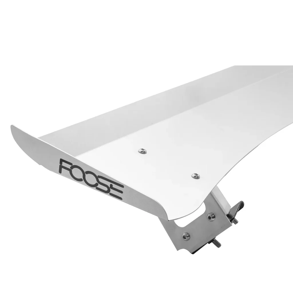 aerofólio traseiro EMPI x Foose Fusca — AEROFÓLIO DE ALUMÍNIO TRASEIRO PARA VW FUSCA TYPE 1 EMPI X FOOSE 17-8997-0