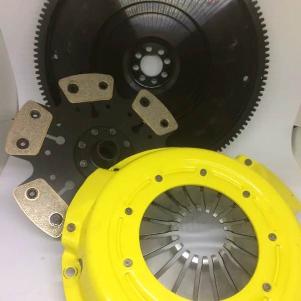 KIT EMBREAGEM VW AR: PLATO 210mm, DISCO 6 PASTILHAS COM VOLANTE DE AÇO
