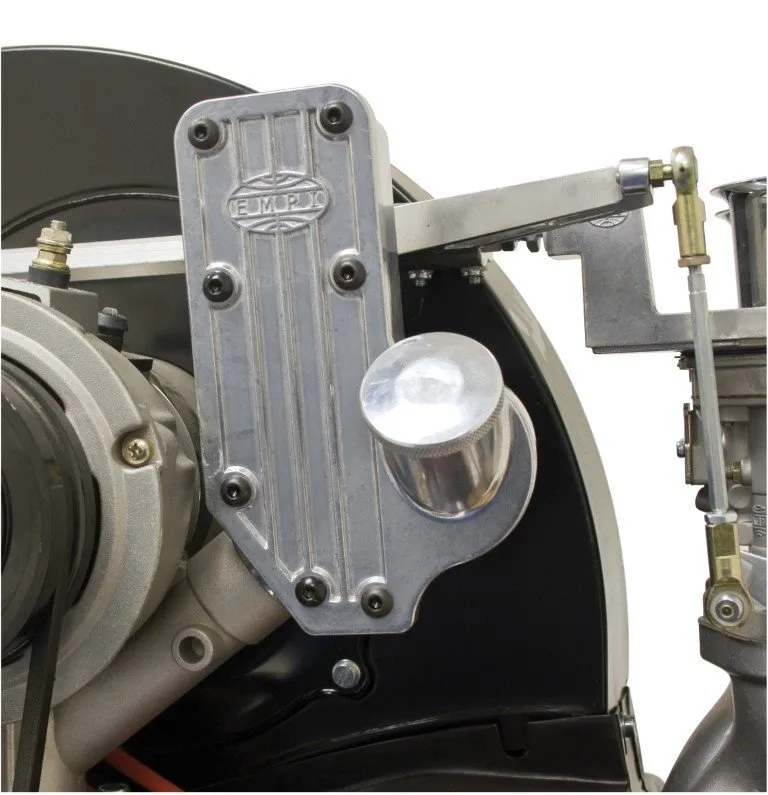 RESPIRO DE ÓLEO MOTOR VW FUSCA ALUMINIO POLIDO MODELO CAIXA VERTICAL COM DEFLETOR DE ÓLEO EMPI # 17-2941-0