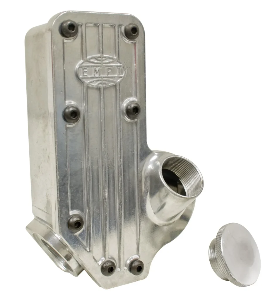 RESPIRO DE ÓLEO MOTOR VW FUSCA ALUMINIO POLIDO MODELO CAIXA VERTICAL COM DEFLETOR DE ÓLEO EMPI # 17-2941-0